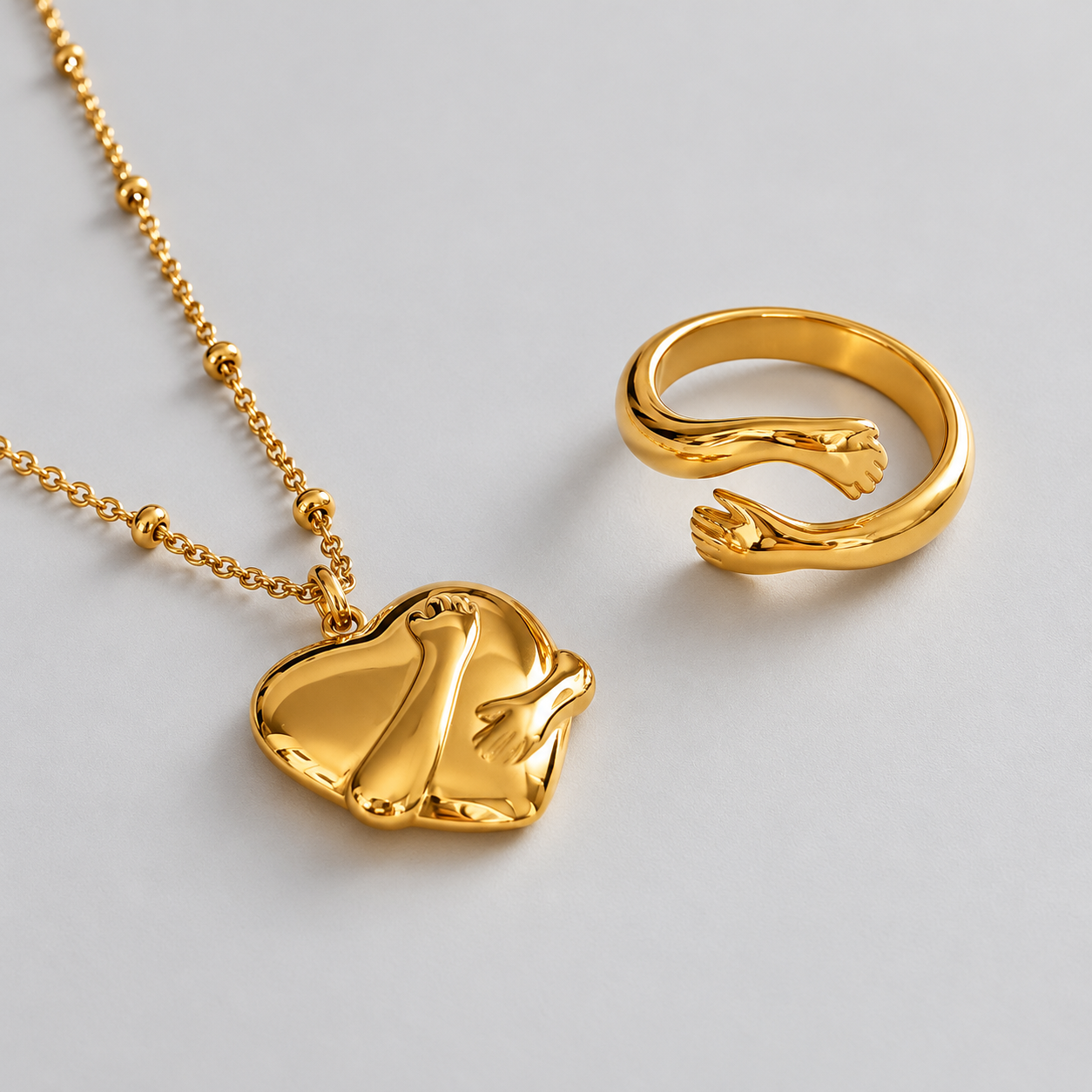 Kit Abraço Eterno Colar + Anel Banhado a Ouro 18k