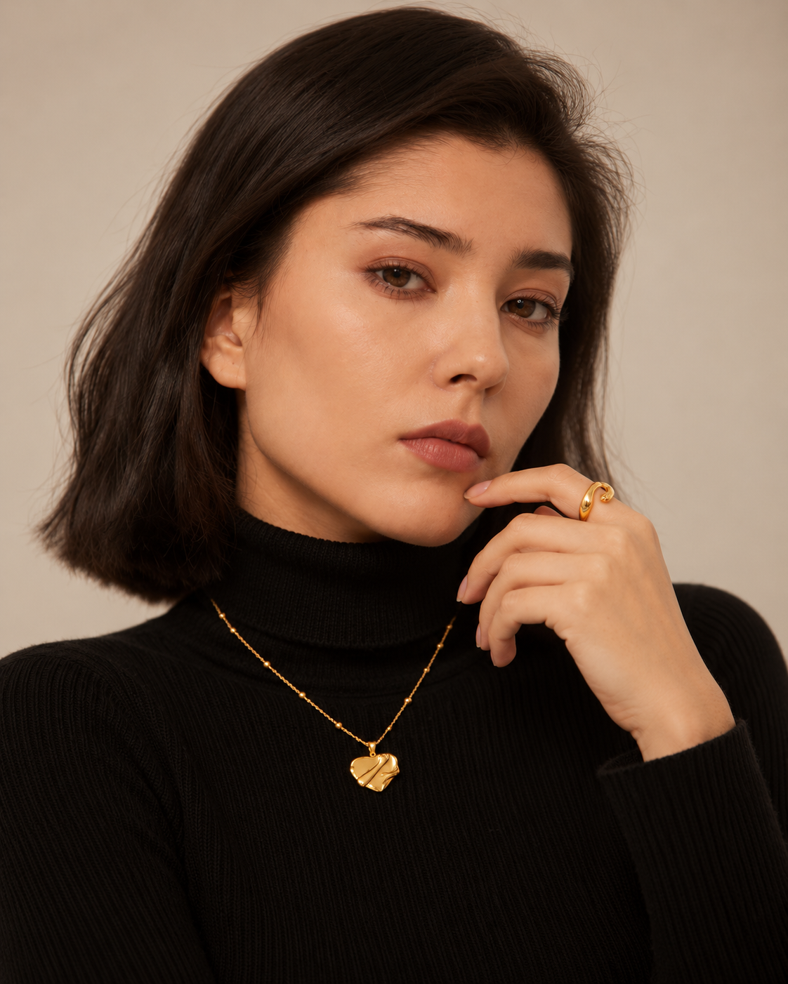 Kit Abraço Eterno Colar + Anel Banhado a Ouro 18k